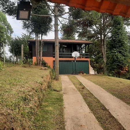 Casa De Campo Em Monte Verde , Linda Vista Para Montanhas Luaran gambar