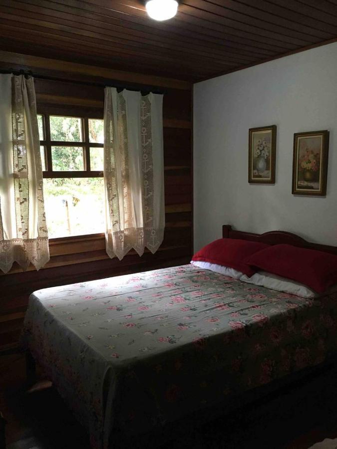 Casa De Campo Em Monte Verde , Linda Vista Para Montanhas Luaran gambar